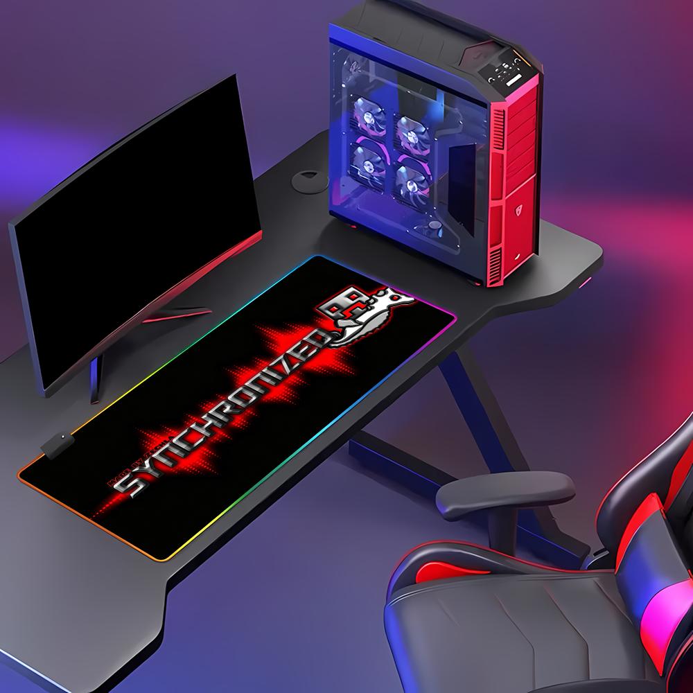 RGB E-스포츠 쿨 마우스 패드 기하학 대시 게임용  - Esports Gaming Cabinet 리뷰 및 가격